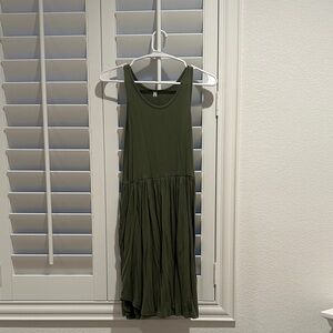 Elegant Olive Green Sleeveless Dress